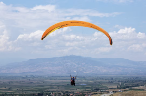 Tandem Paragliding Experience in Pamukkale 
